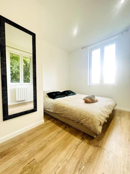 Jungle Appartement Avec Terrasse Laon Eksteriør billede